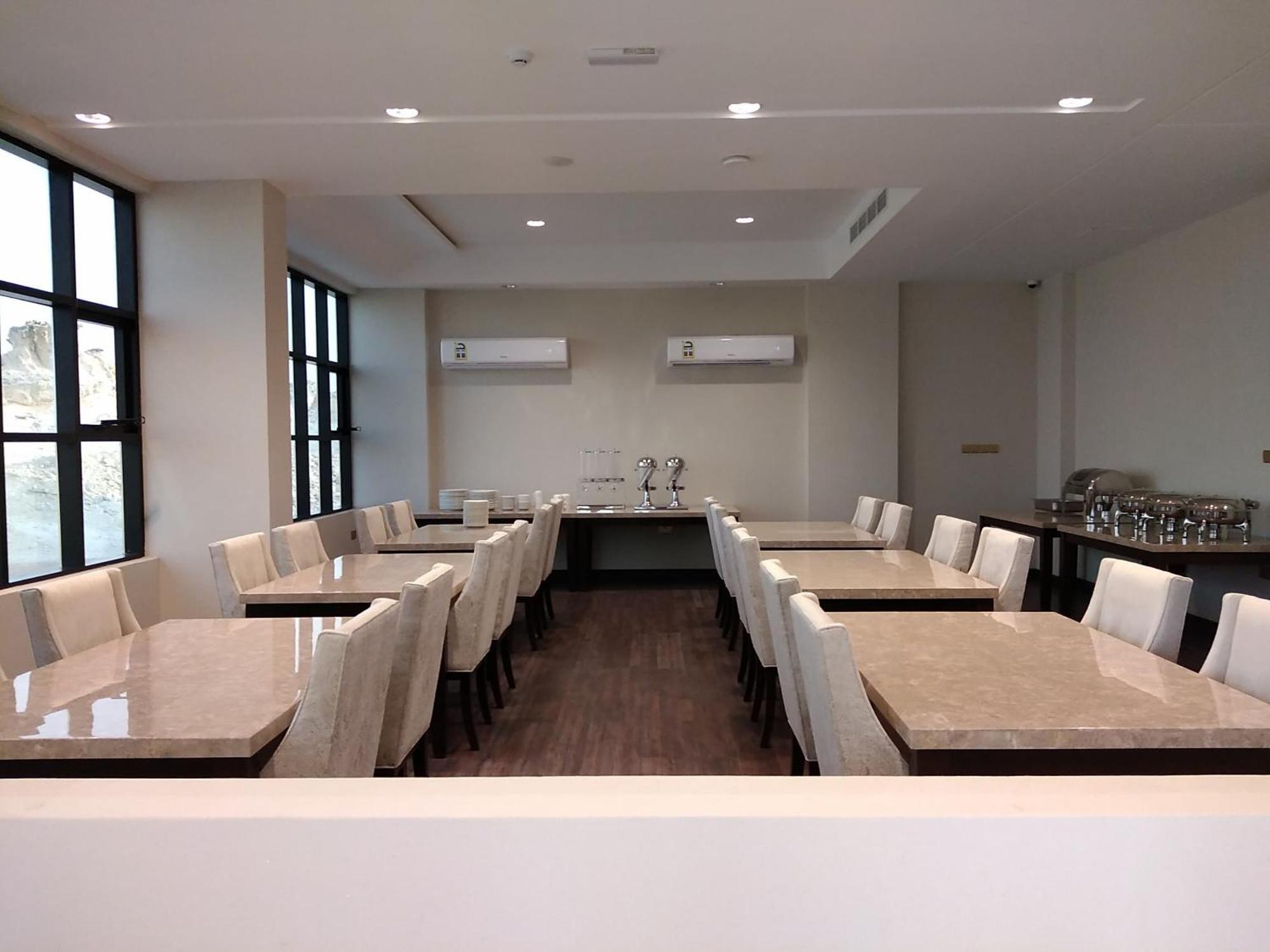 Nebula Hotel Dukm Kültér fotó